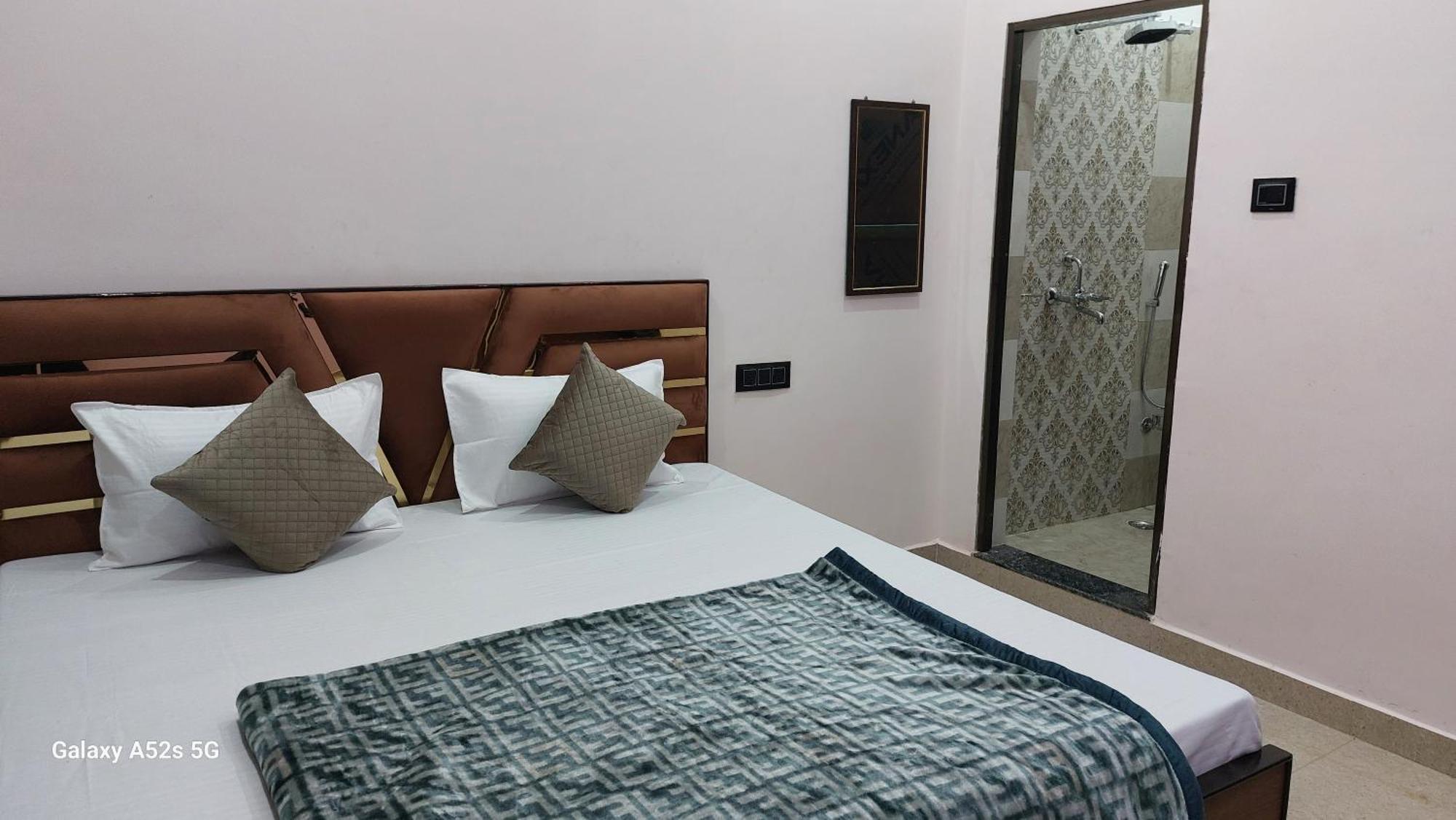 Narayani Paying Guest House 바라나시 외부 사진